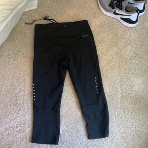 Nike dri-fit epic luxe cropped running pants